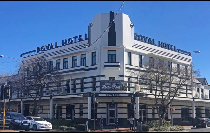 Royal Hotel Ориндж Экстерьер фото